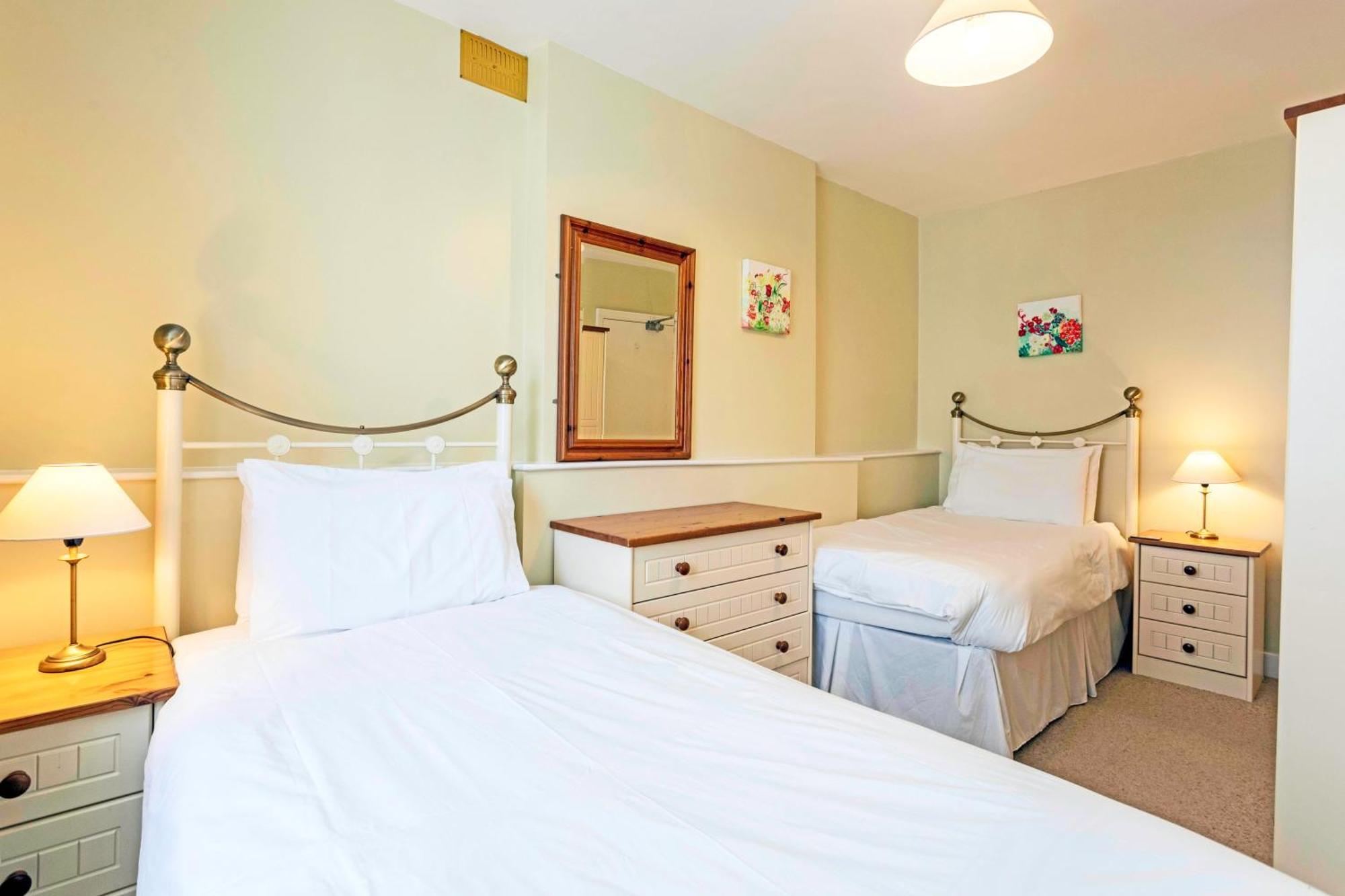 Keswick View Apartment Luaran gambar